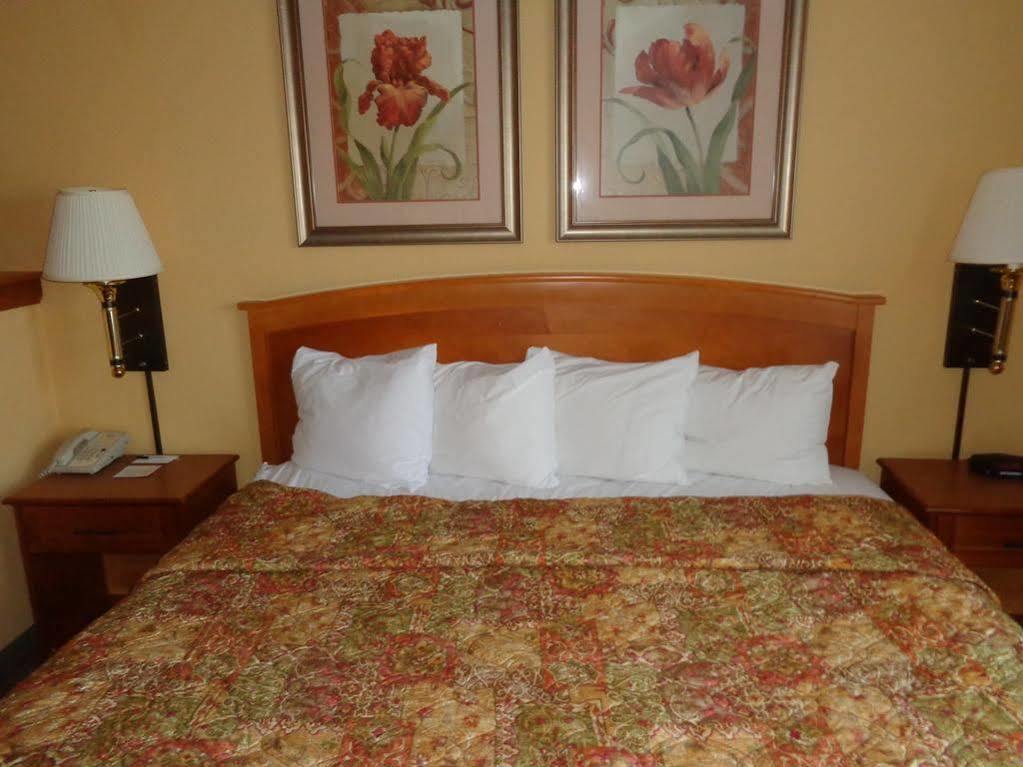 Country Inn & Suites By Radisson, Green Bay East, Wi Extérieur photo